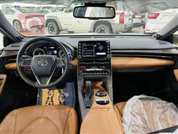 تويوتا أفالون